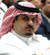 رئيس مركز الدلم الأمير سلطان غصن من دوحة غناء  مثمرة