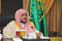 إدارة التحريات بشرطة الرياض توقع بلصوص الحقائب النسائية