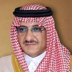 بالصور.. مطار الملك خالد يدشن خدمة جديدة لتنظيم عمل سيارات الأجرة للقضاء على “الكدادة”