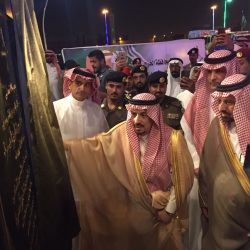 الأمير فيصل بن بندر يزور أسرة آل غنيم بالدلم