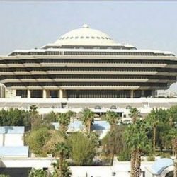 توقيع إتفاقية بين مطار الرياض و ” أوبر ” لنقل الركاب