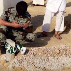 بالفيديو والصور.. الأمير ممدوح بن عبدالعزيز يستقبل أخاه في قصره بجدة