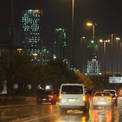 بالصور.. شرطة الرياض تقبض على وافد امتهن تزوير الوثائق والمستندات