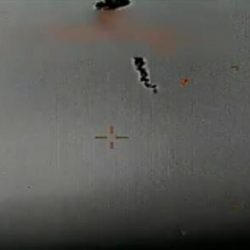 “التحالف”: الدفاع الجوي يعترض ويسقط طائرة بدون طيار أطلقتها ميليشيات الحوثي باتجاه جازان