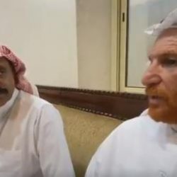بالفيديو.. ضبط 800 ألف ريال مزيّفة بحوزة تشكيل عصابي في الرياض