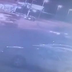 بالفيديو.. فتاة سعودية من أوائل سائقات الإسعاف بالمملكة.. تروي قصتها مع مصابي “كورونا”