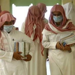 الرياض: القبض على مقيمَين جمعا أموالاً من مخالفين وحولاها للخارج مقابل عمولة