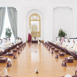 محام سعودي يوجد في أول جلسات محاكمة “شارلي إيبدو” لإساءتها للرسول ﷺ