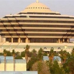“الداخلية” السماح لعدد من الفئات بالقدوم بشكل مباشر إلى المملكة ورفع تعليق سفر المواطنين تحت 18 عامًا إلى البحرين