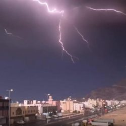 طقس اليوم.. أجواء حارة في الرياض وأمطار رعدية على مكة والمدينة