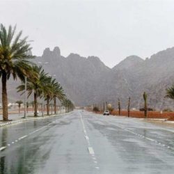 إعادة فتح طريق حضن في مكة بعد إغلاقه بسبب الأمطار