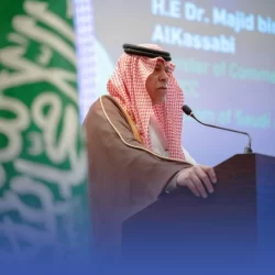 سمو محافظ الخرج يتسلم التقرير السنوي للربع الأول لعام 2024 لمكتب  إلتزام  جنوب الرياض الأول