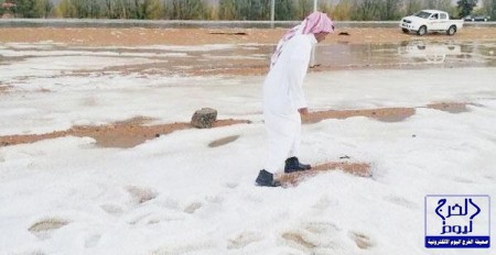 العثور على جثة فتاة وادي نمار وإنقاذ 100 محتجز بسيول الرياض