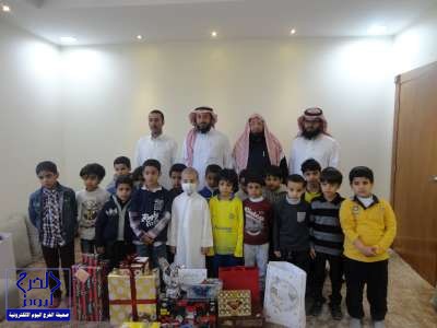 تكريم الطلاب المتميزين لمدرسة عبدالله بن الزبير لتحفيظ القران بالخرج