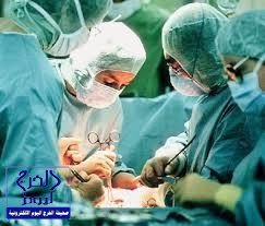 بالصور.. خروج التوأمتين السياميتين “رنا ورنيم” من المستشفى