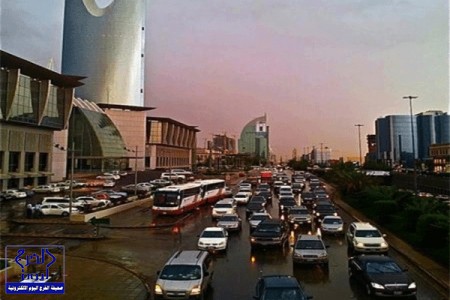 مصرع وإصابة 46 في انقلاب حافلة بطريق الهجرة بالمدينة المنورة