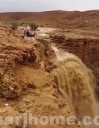 بالفيديو.. أمطار غزيرة على عدد من مناطق المملكة.. وجريان أودية وسقوط مبانٍ