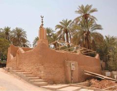عمره يزيد على 100 عام.. شاهد مسجد الدواسر بالدرعية بعد إعادة ترميمه