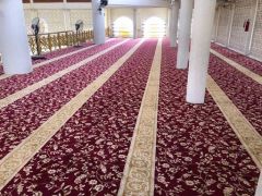 “الصحة” توضح مدى إمكانية انتقال فيروس “كورونا” عبر سجاد المساجد