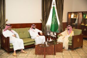 سمو محافظ الخرج يستقبل الرئيس التنفيذي لنادي الصقور السعودي