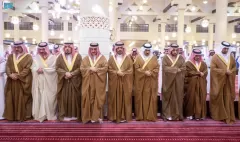 صلاة الميت على الأمير منصور بن بدر بن سعود