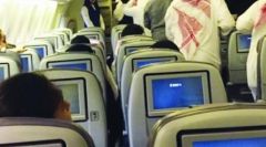 طبيبة سعودية تنقذ مسافراً أصيب بعارض صحي مفاجئ على متن رحلة جوية