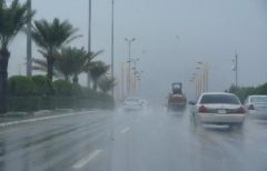 توقعات الطقس اليوم: أمطار على مكة والمدينة.. ورياح مثيرة للأتربة بالرياض والشرقية