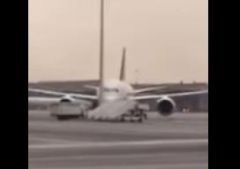 مطار الملك خالد يوضح حقيقة تضرر عدد من الطائرات في ساحته بسبب عاصفة “مدار”