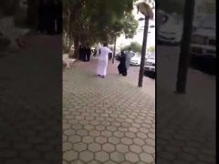 أمير عسير يوجه بالقبض على المتورطين في فيديو رقص شاب وشابة في شارع بأبها