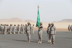 بالصور.. انطلاق مناورات التمرين السعودي البريطاني “جند الصحراء 3” في المنطقة الشمالية الغربية