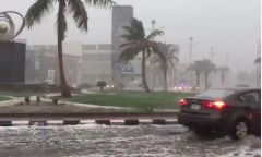 الأمطار تتسبب في إيقاف حركة الملاحة بميناء جدة الإسلامي