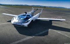 سيارة مُبتكرة تتحول إلى طائرة.. ستطرح للبيع قريباً (فيديو)