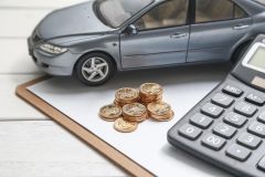 مختص: أسعار تأمين السيارات مبالغ فيها وتحتاج لإعادة تقييم ومراجعة