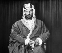 صورة نادرة لزيارة الملك عبدالعزيز للكويت قبل 111 عامًا