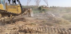 بالصور.. #بلدية_الخرج تقوم بأعمال تنظيف وادي حنيفة بجوار طريق الرياض الخرج السريع