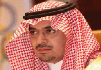 الأمير نواف بن فيصل يعلن تنفيذ عدد من المشاريع الرياضية في المملكة .. والخرج تحضى بواحده منها