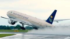 ” الخطوط السعودية ” تنفي وجود مواطنات يتدربن على الطيران بالشركة