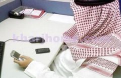 منع موظفين القضاء من التواصل مع الخصوم عبر هواتفهم