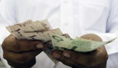 “التأمينات” تؤيد رفع الحد الأدنى لرواتب السعوديين إلى 5 آلاف ريال