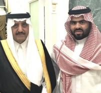بالفيديو والصور.. الأمير ممدوح بن عبدالعزيز يستقبل أخاه في قصره بجدة