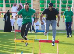 شاهد.. الأمير عبدالعزيز بن تركي يشارك في ألعاب اللجنة الأولمبية بالرياض