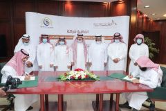 جامعة الأمير سطام بن عبد العزيز توقع اتفاقية شراكة مع مؤسسة سليمان بن عبدالعزيز الراجحي الخيرية
