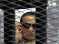 عاجل : المؤبد لمبارك والعادلي والبراءة لعلاء وجمال ومعاوني الوزير