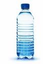 “باحثة” سعودية تؤكد “عدم صلاحية” بعض أنواع المياه المعبأة للشرب