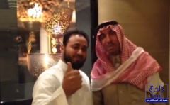 بالفيديو .. المالكي يحقق أمنية شاب ويخطب له «حنان»