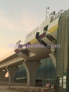 بالصور.. تركيب عينة أولية من الحواجز الجمالية لجسور “قطار الرياض”
