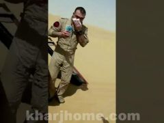 بالفيديو .. عمال يقدمون المساعدة للطيار الأردني الذي سقطت طائرته بنجران