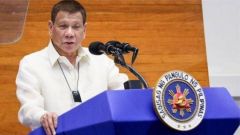 رئيس الفلبين يدعو مجدداً إلى تعقيم الكمامات بالبنزين لتجنب “كورونا”