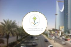 “الأرصاد” تحذّر أهالي منطقة الرياض من أتربة مثارة تستمر حتى الـ 10 مساءً