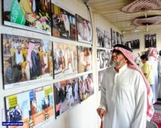 صور نادرة لملوك السعودية ومناسبات وطنية تجتذب زوار مهرجان الساحل الشرقي
